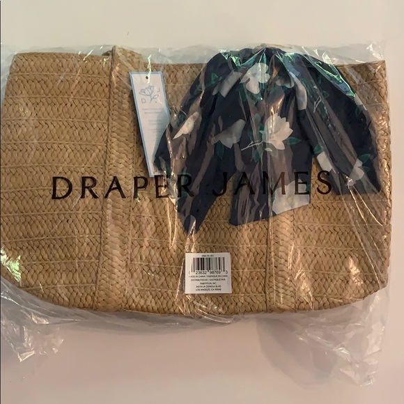 NWT Draper James Straw Bag with Floral Scarf - Picture 3 of 4